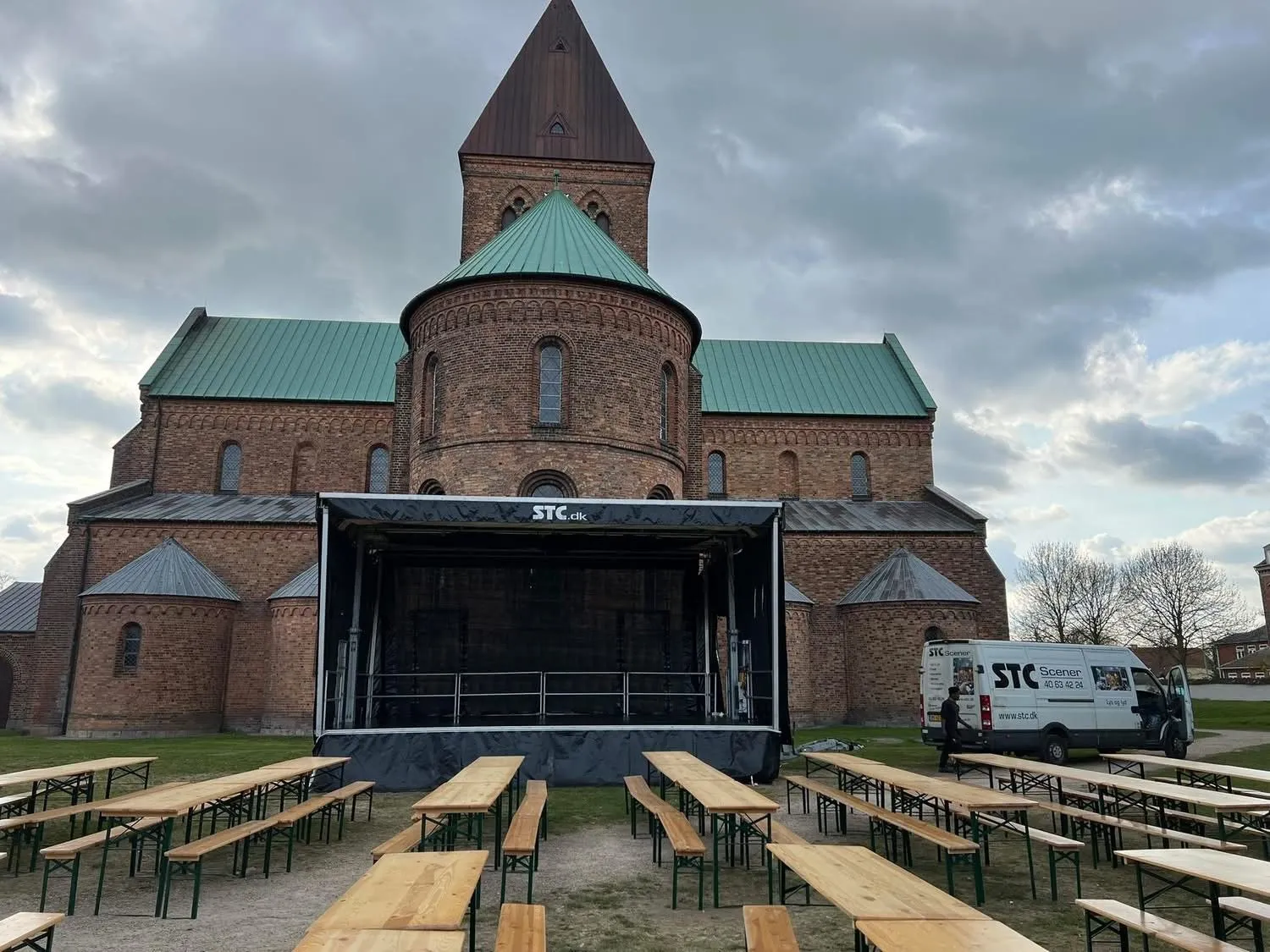 STC mobilscene udlejning